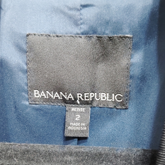 Banana Republic Navy Blazer with Black Lapel - Picture 5 of 5